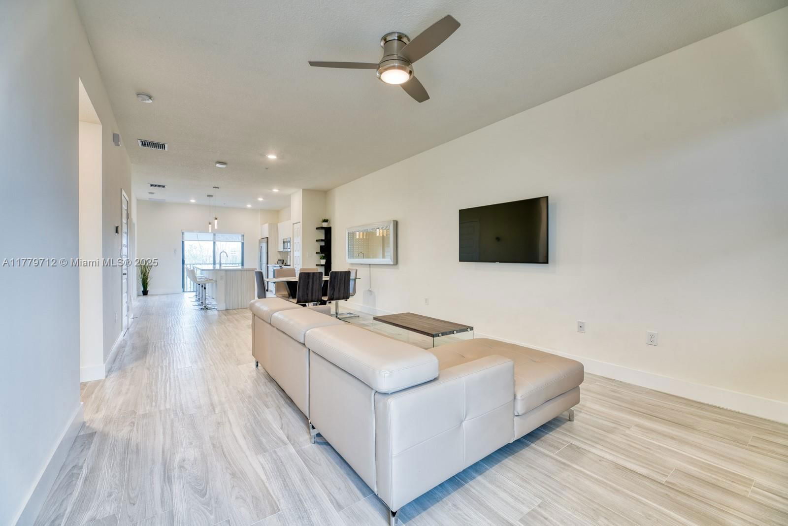 Real estate property located at 7831 104 Ave #23, Miami-dade, Apex, Doral, FL