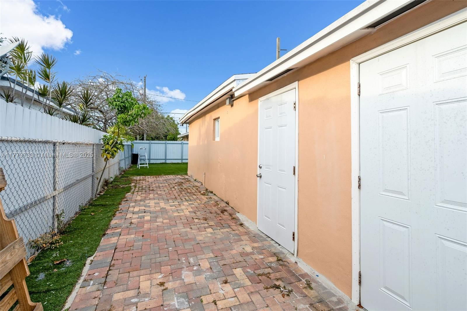 Real estate property located at 3201 98th St, Miami-dade, Ricmar Heights, Miami, FL