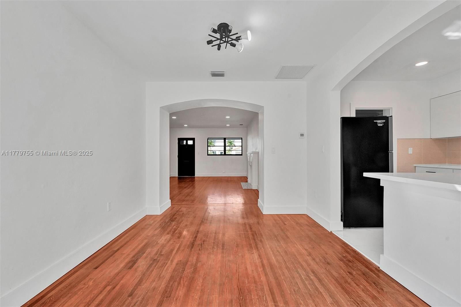 Real estate property located at 9173 Byron Ave, Miami-dade, Altos Del Mar No 4, Surfside, FL