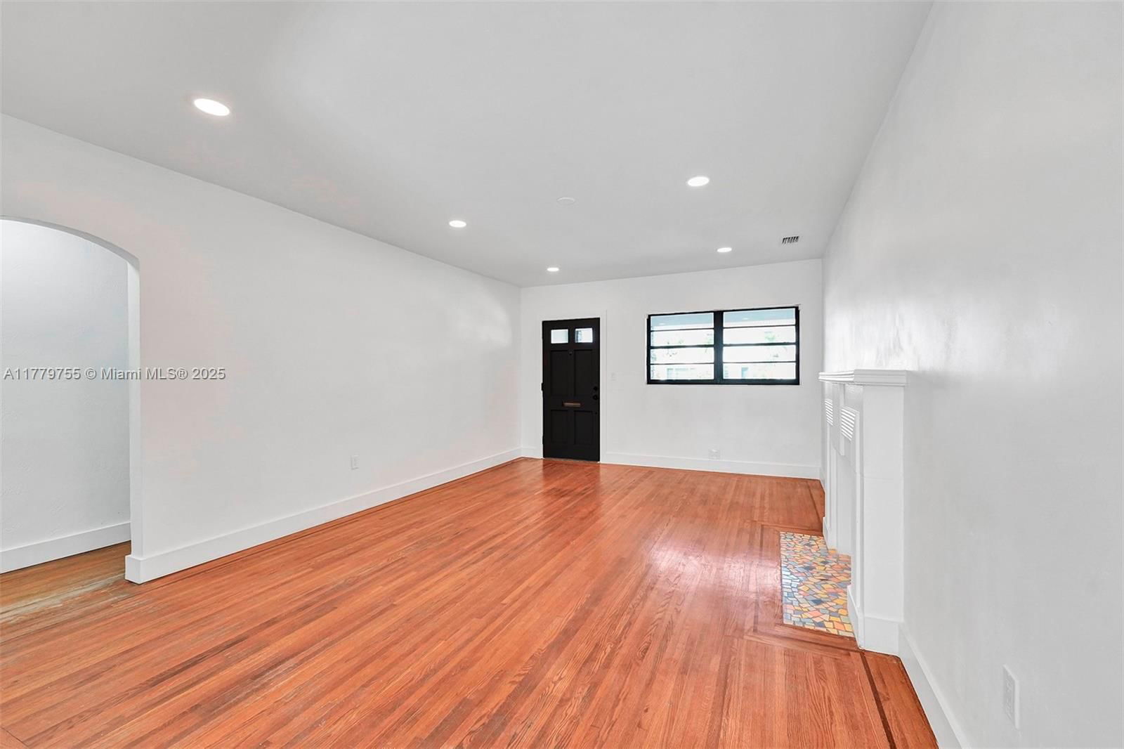 Real estate property located at 9173 Byron Ave, Miami-dade, Altos Del Mar No 4, Surfside, FL