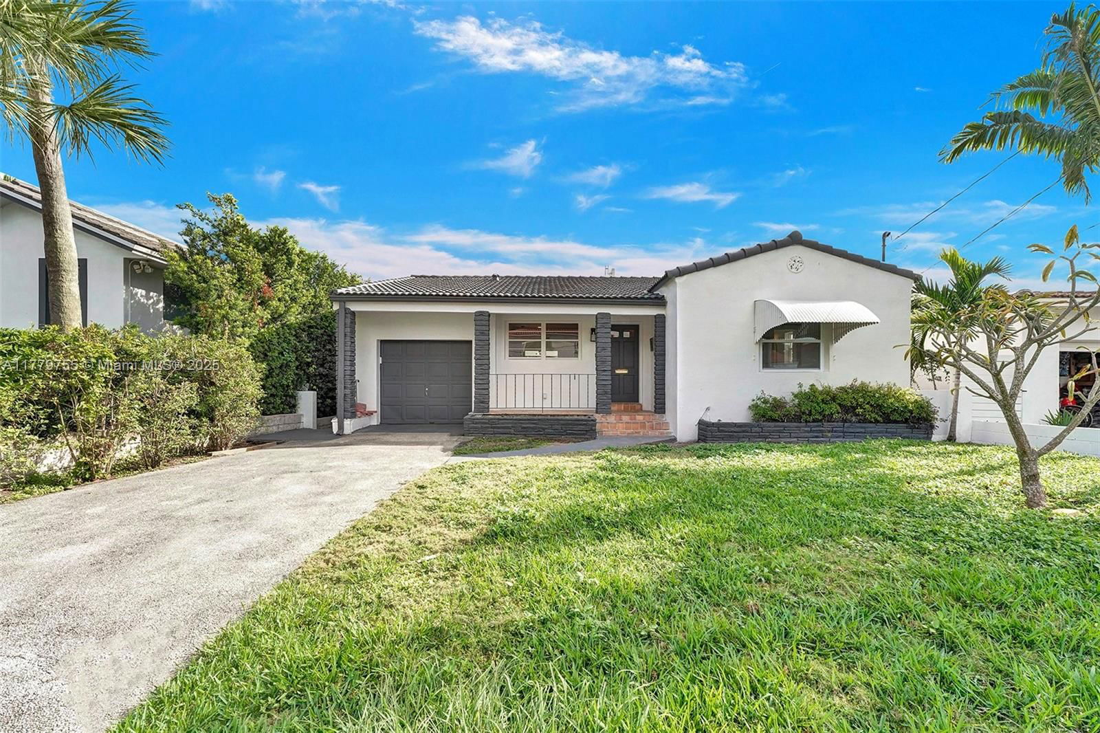 Real estate property located at 9173 Byron Ave, Miami-dade, Altos Del Mar No 4, Surfside, FL