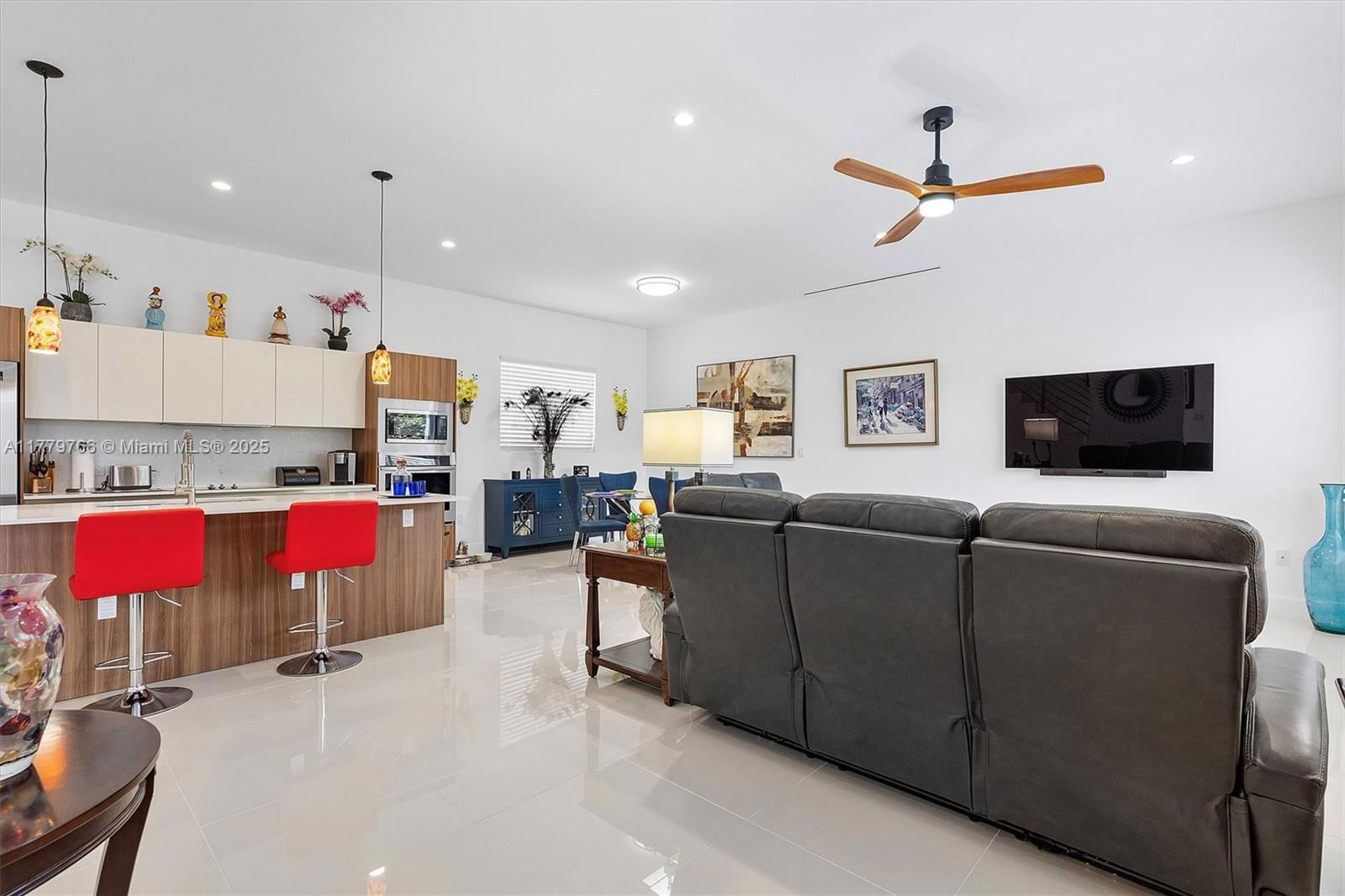 Real estate property located at 1251 18th Ave, Broward, Lake Ridge, Fort Lauderdale, FL