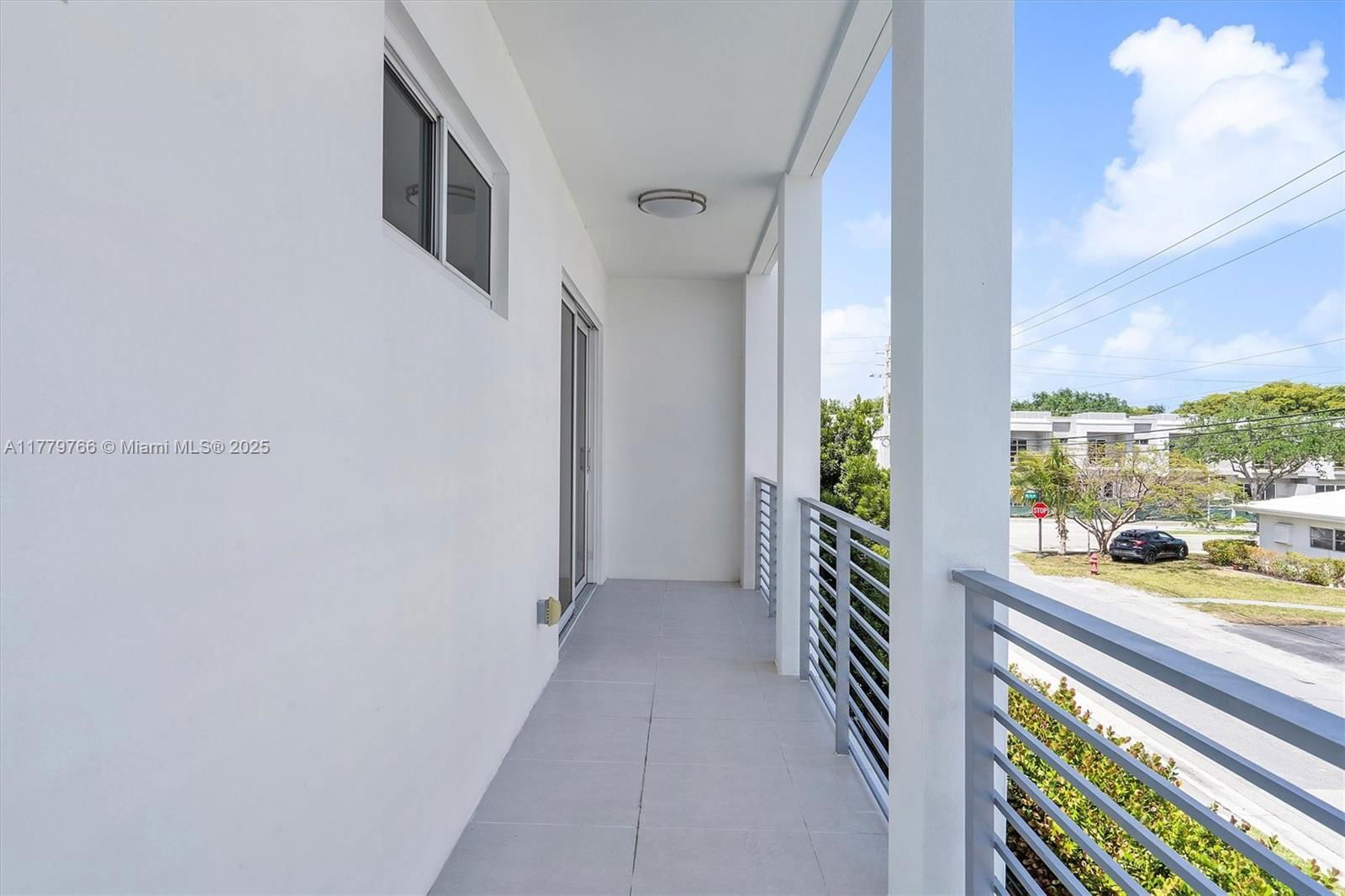 Real estate property located at 1251 18th Ave, Broward, Lake Ridge, Fort Lauderdale, FL