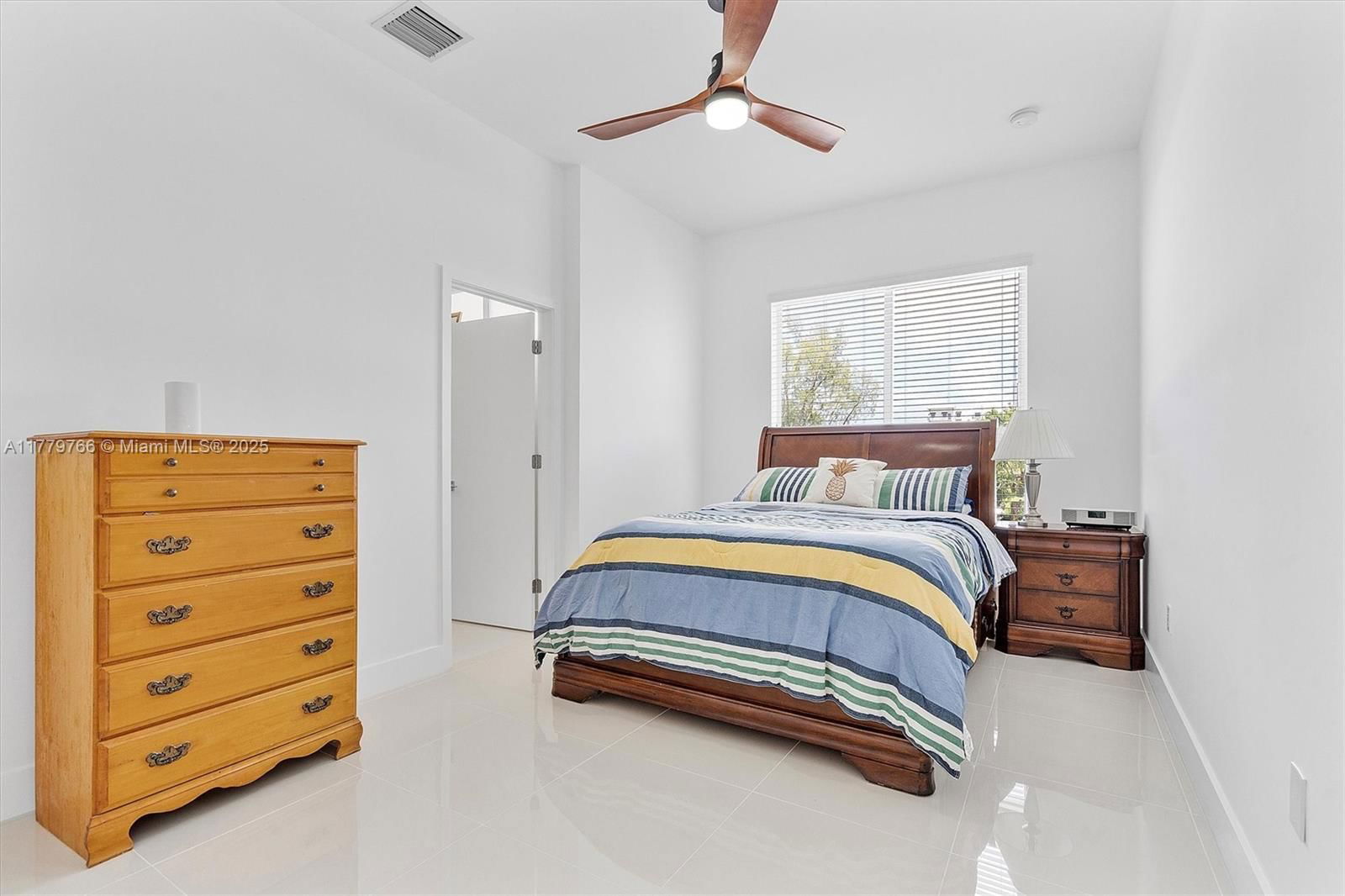Real estate property located at 1251 18th Ave, Broward, Lake Ridge, Fort Lauderdale, FL