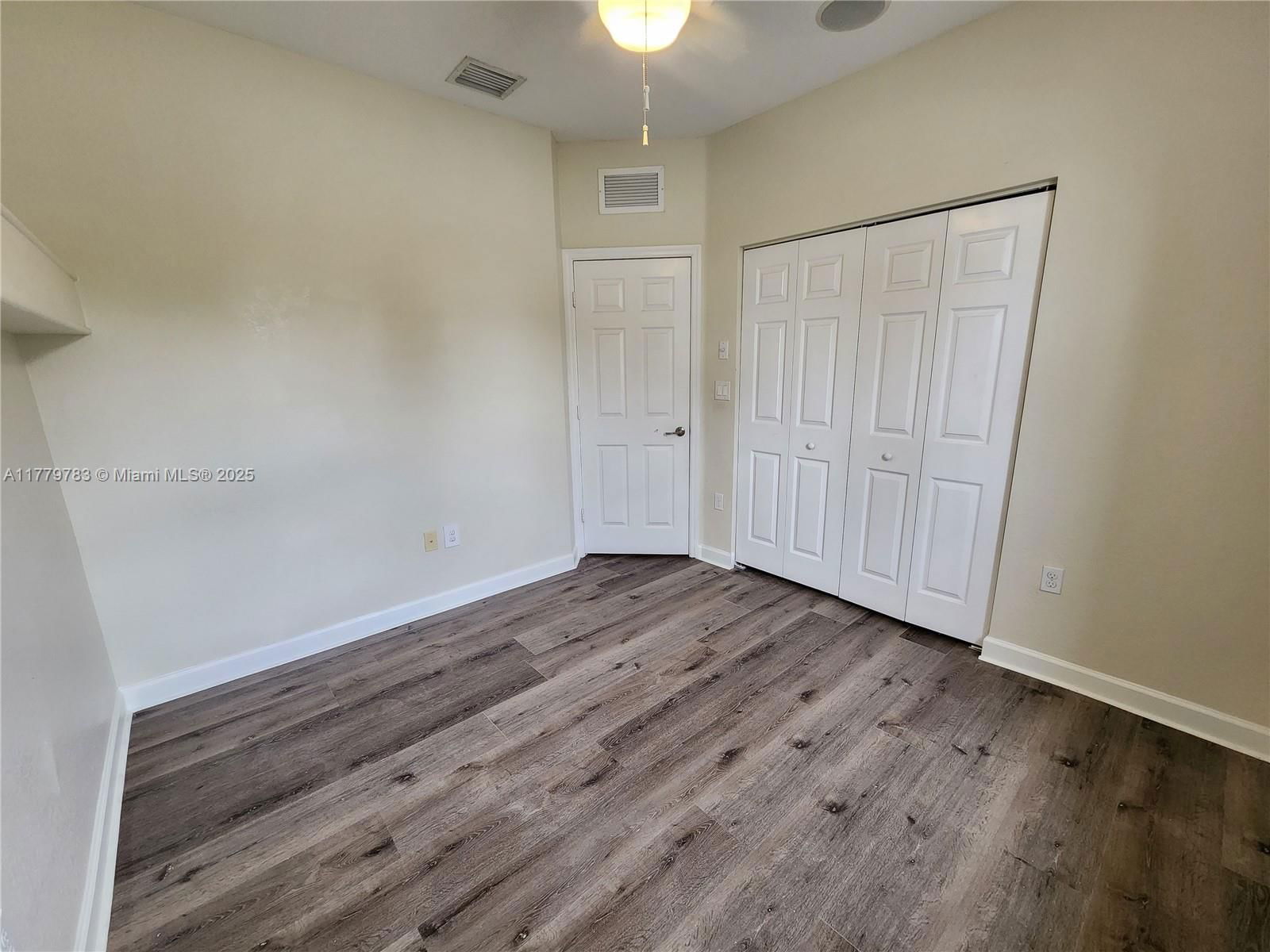 Real estate property located at 14709 25th St #14709, Miami-dade, Coral Lakes Kingdom, Miami, FL