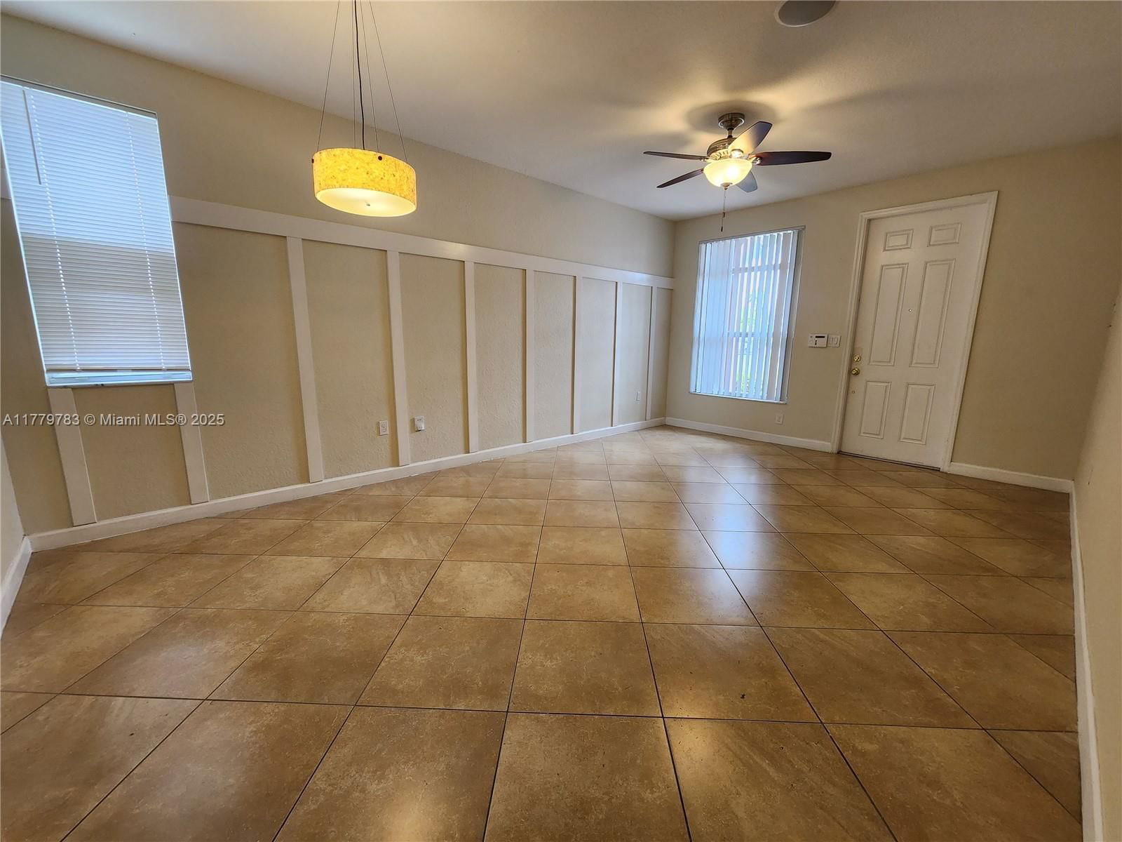 Real estate property located at 14709 25th St #14709, Miami-dade, Coral Lakes Kingdom, Miami, FL