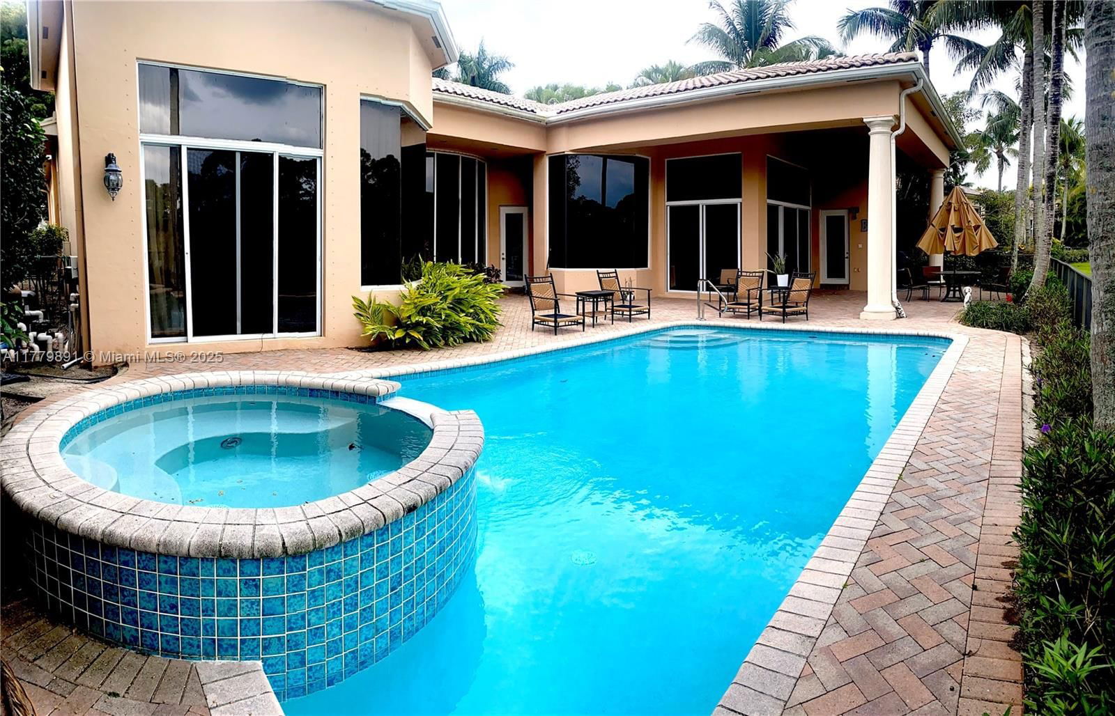 Real estate property located at 111 Via Verde Way, Palm Beach, Mirasol Par 2, Palm Beach Gardens, FL