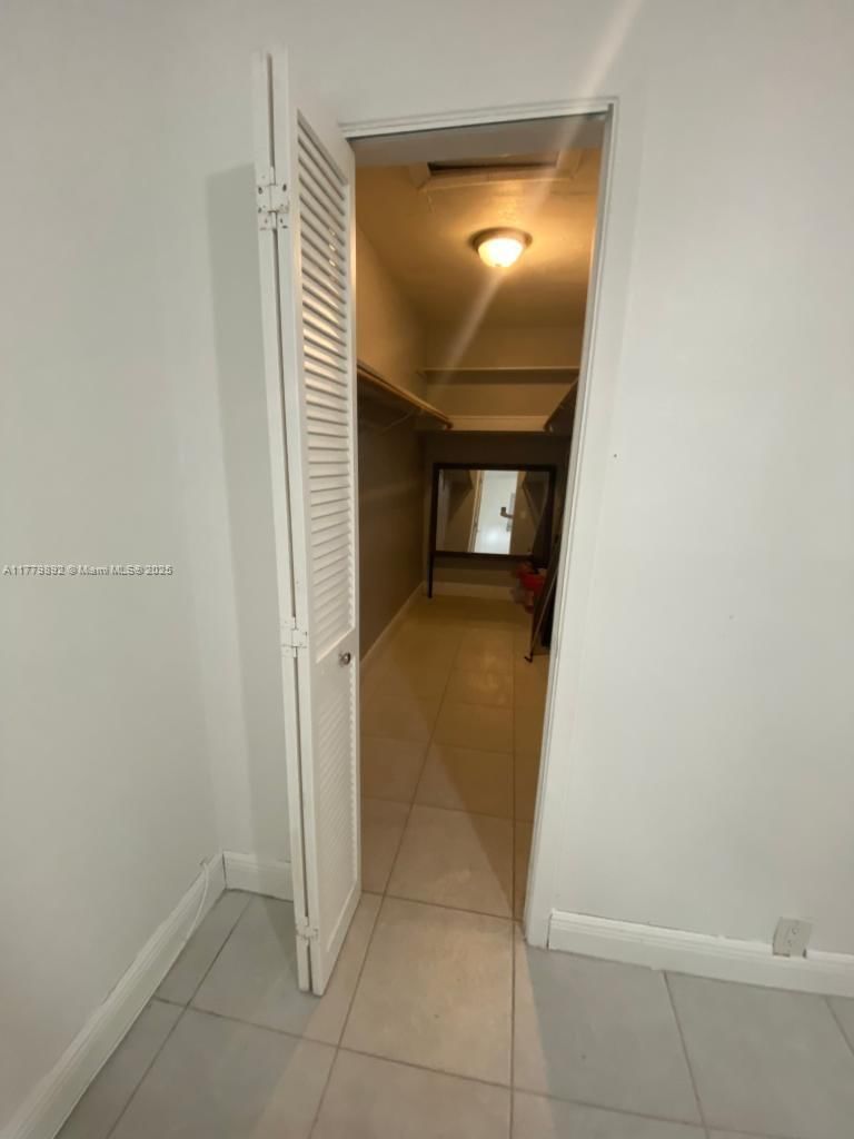 Real estate property located at 4290 21st Ave, Broward, Tamarac Forest, Oakland Park, FL