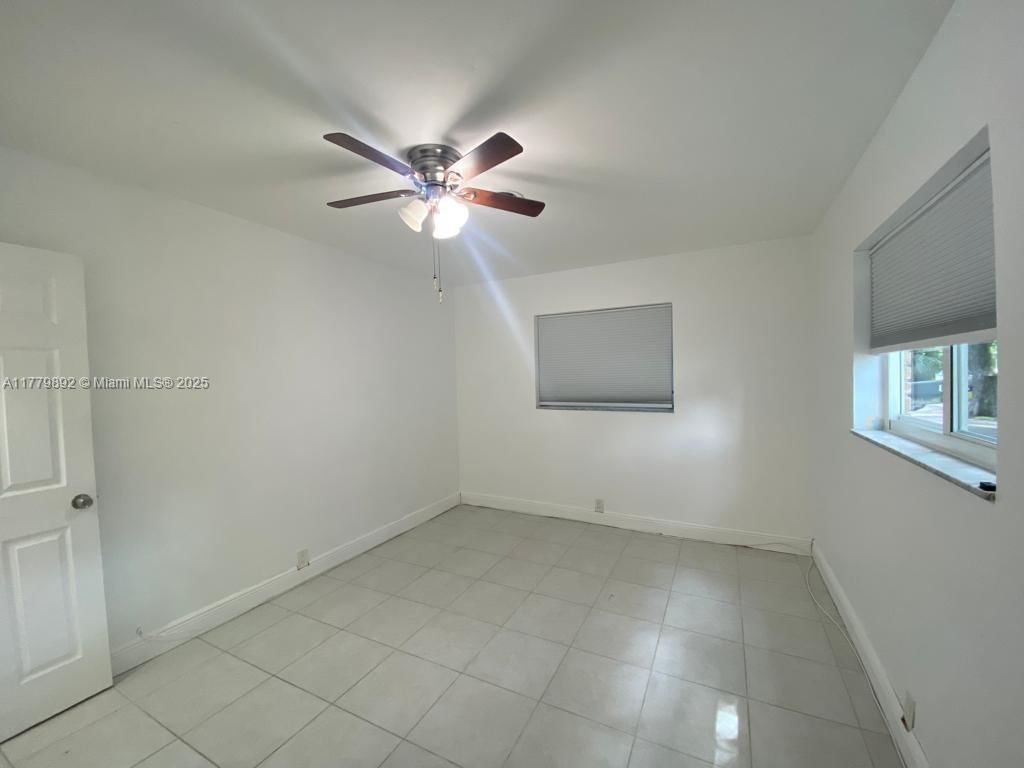 Real estate property located at 4290 21st Ave, Broward, Tamarac Forest, Oakland Park, FL