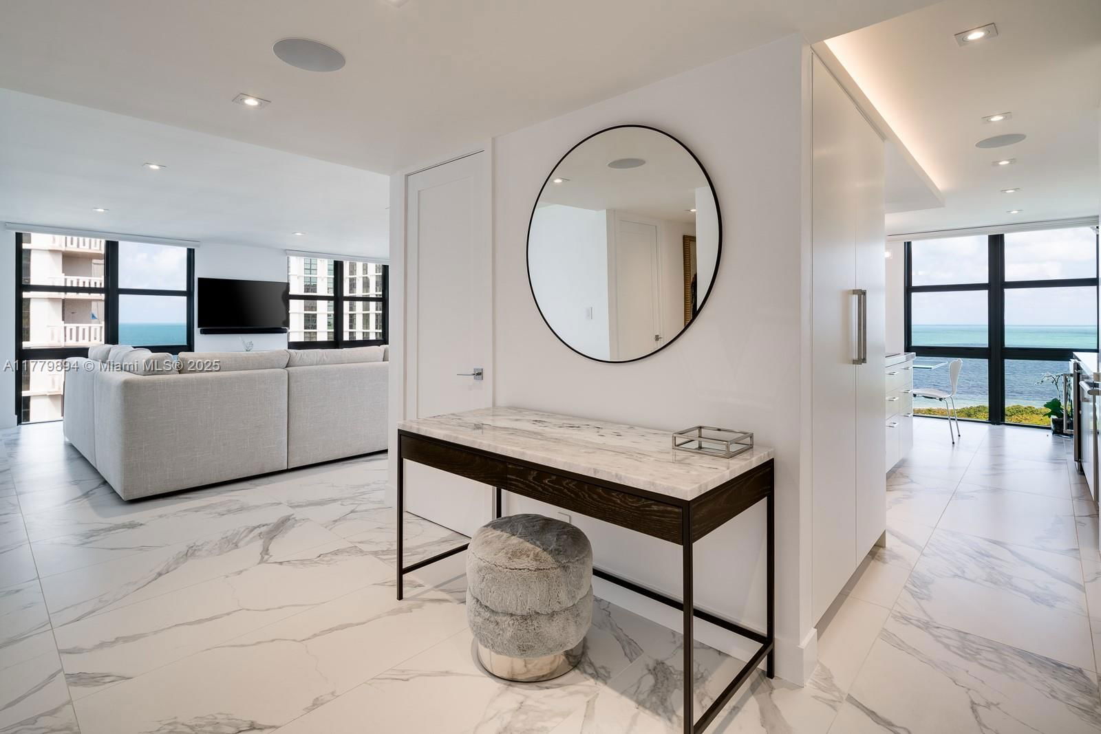 Real estate property located at 1121 Crandon Blvd D907, Miami-dade, Towers Of Key Biscayne Co, Key Biscayne, FL
