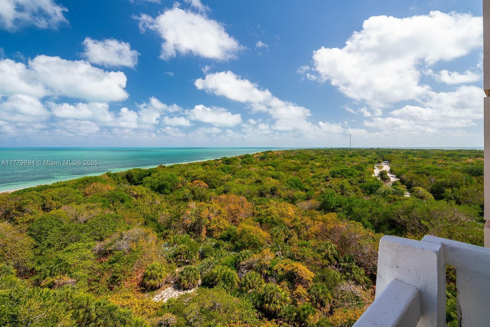 Real estate property located at 1121 Crandon Blvd D907, Miami-dade, Towers Of Key Biscayne Co, Key Biscayne, FL