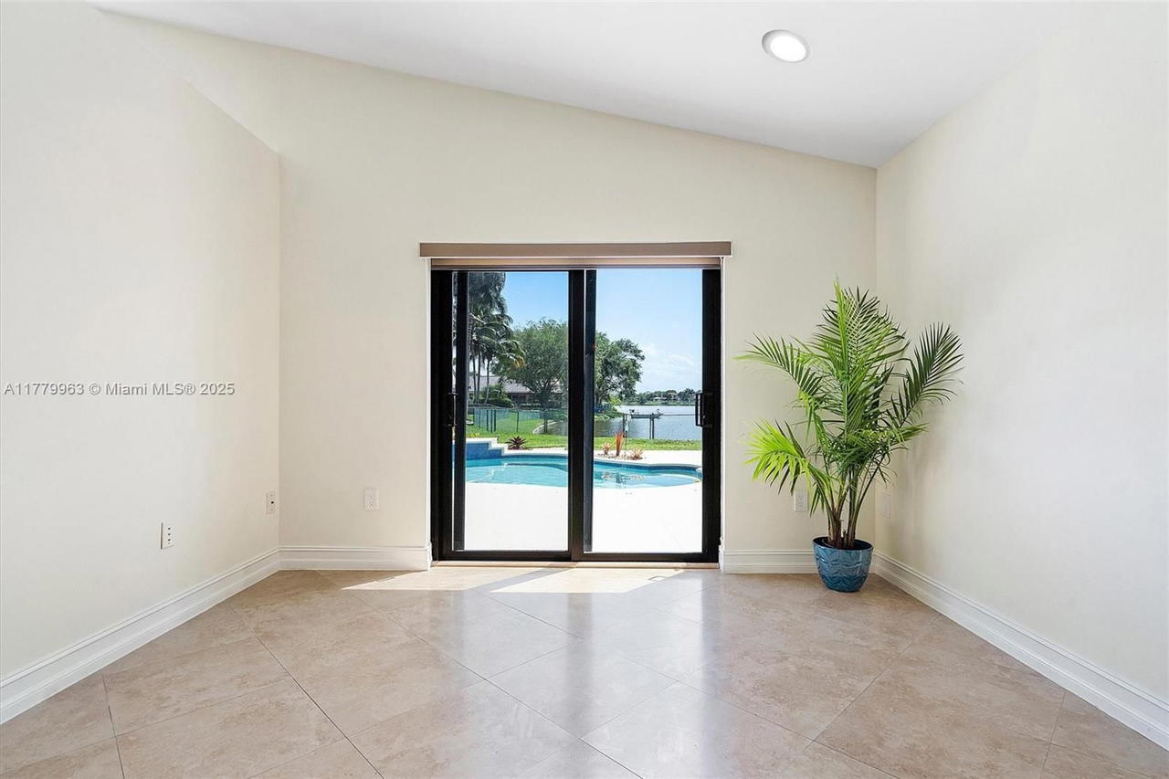Real estate property located at 18628 24th Pl, Broward, Big Sky Plat, Pembroke Pines, FL