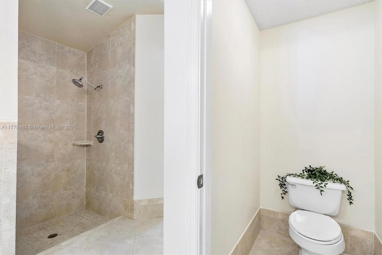 Real estate property located at 18628 24th Pl, Broward, Big Sky Plat, Pembroke Pines, FL