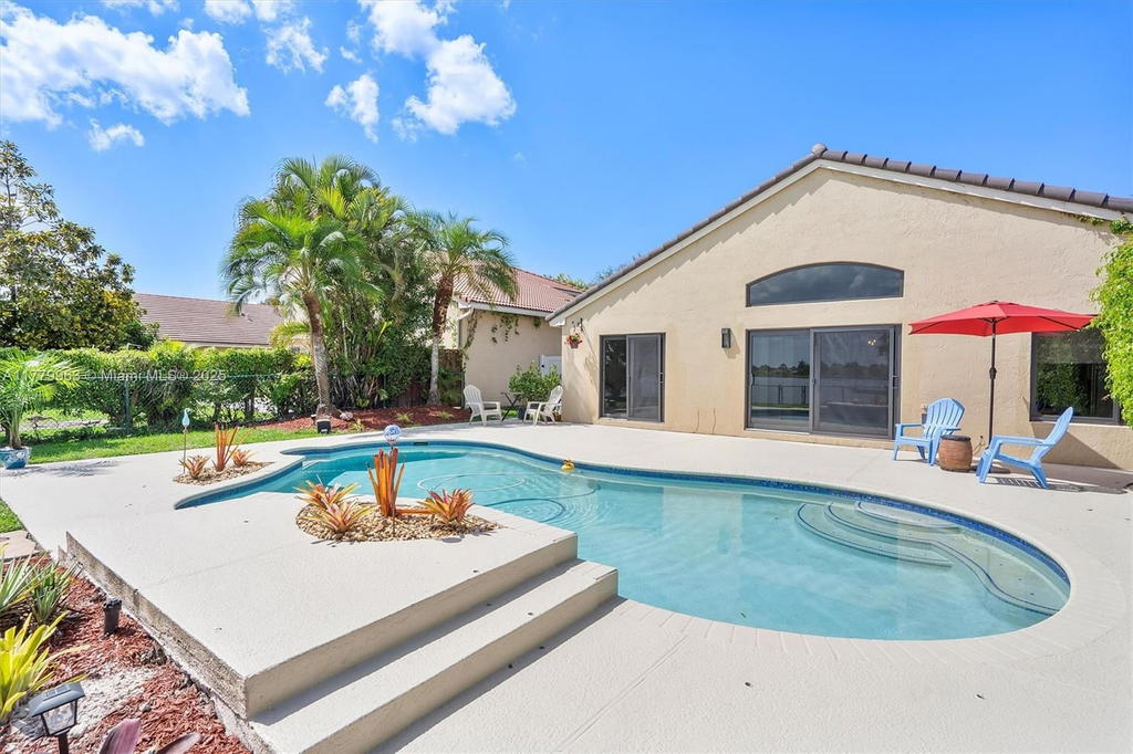Real estate property located at 18628 24th Pl, Broward, Big Sky Plat, Pembroke Pines, FL