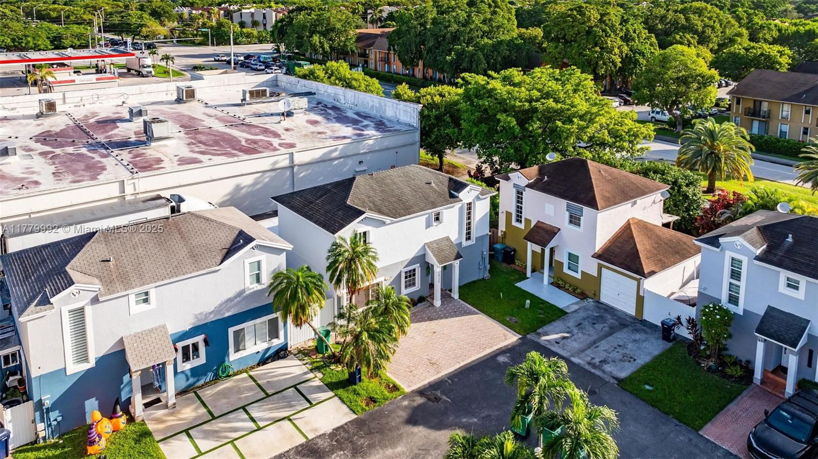 Real estate property located at 14725 90th Ter, Miami-dade, Panache Sec 3, Miami, FL