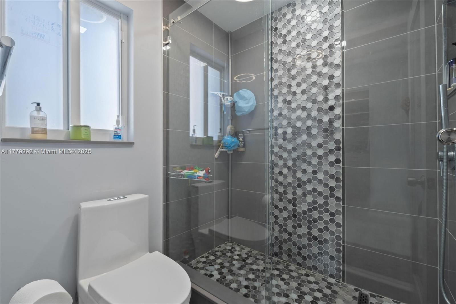 Real estate property located at 14725 90th Ter, Miami-dade, Panache Sec 3, Miami, FL