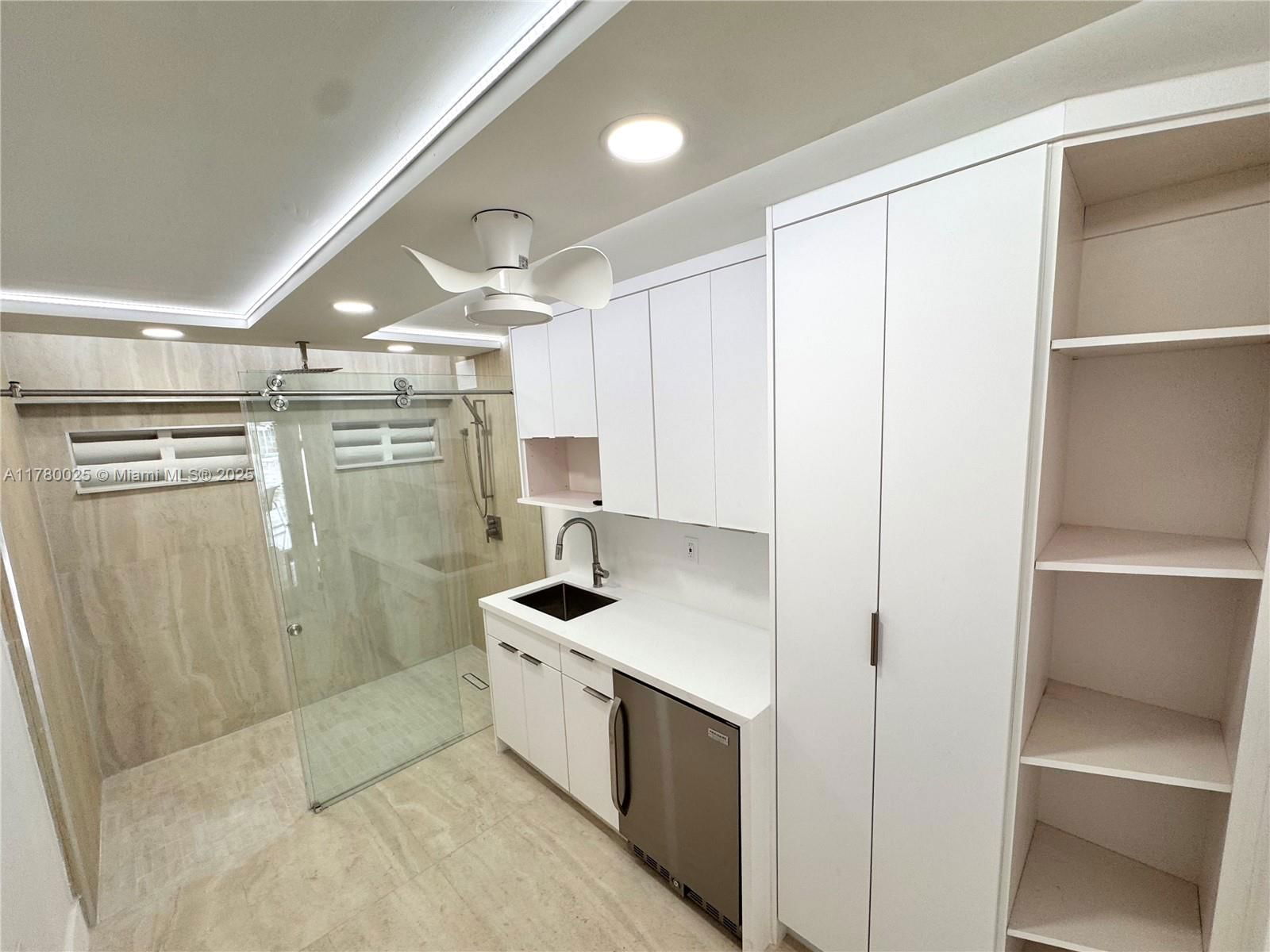Real estate property located at 2899 Collins Ave #6, Miami-dade, Triton Tower Condo, Miami Beach, FL
