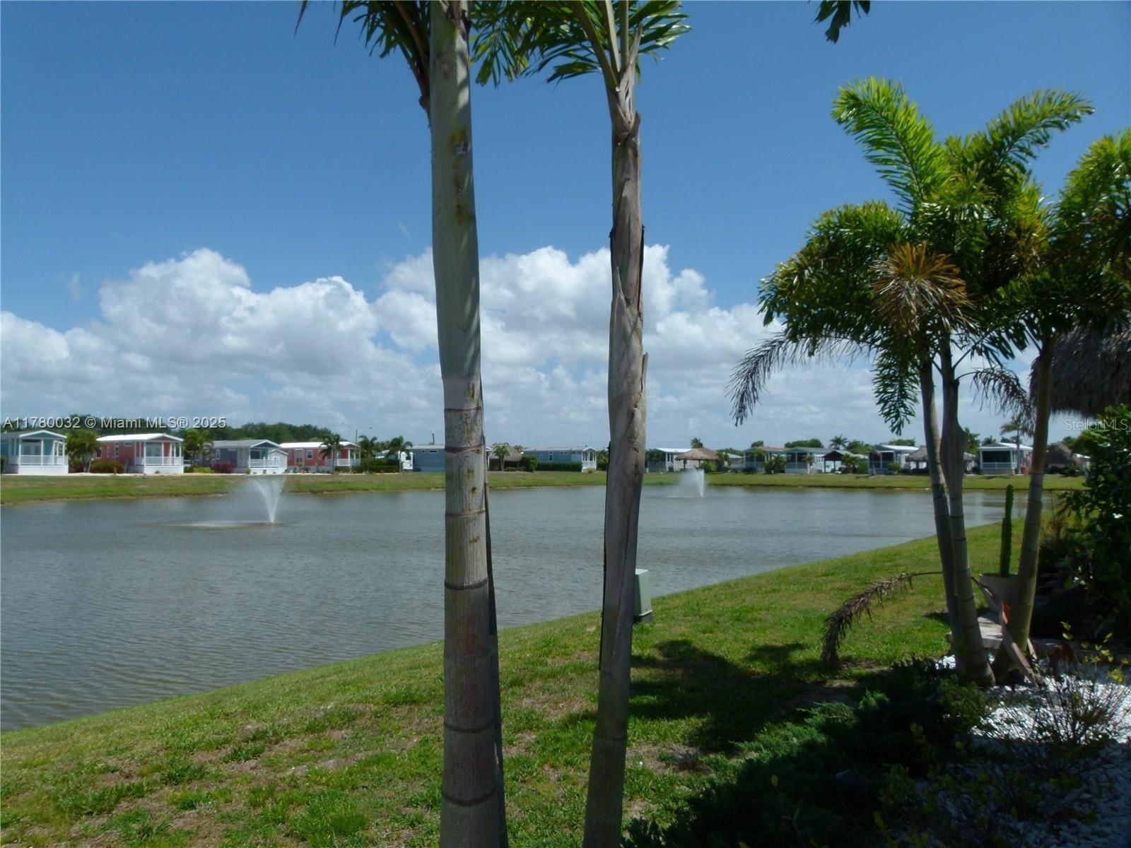 Real estate property located at 649 34th Cove, Okeechobee, Silver Palms Rv Resort, Okeechobee, FL