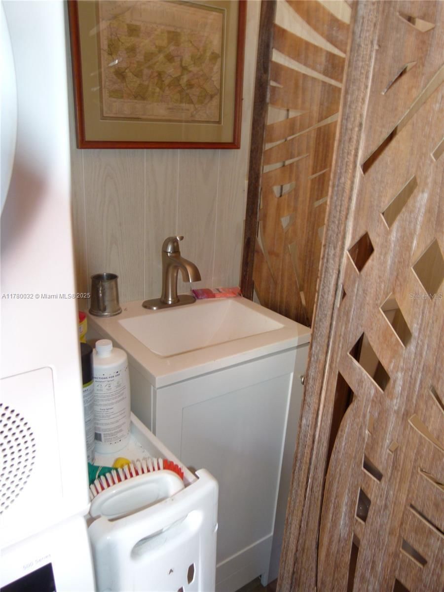 Real estate property located at 649 34th Cove, Okeechobee, Silver Palms Rv Resort, Okeechobee, FL