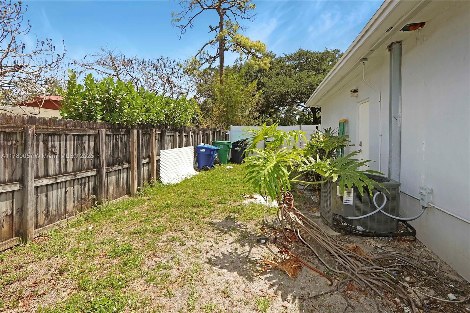 Real estate property located at 13130 1st Ave, Miami-dade, Biscayne Gardens Sec H Pa, Miami, FL