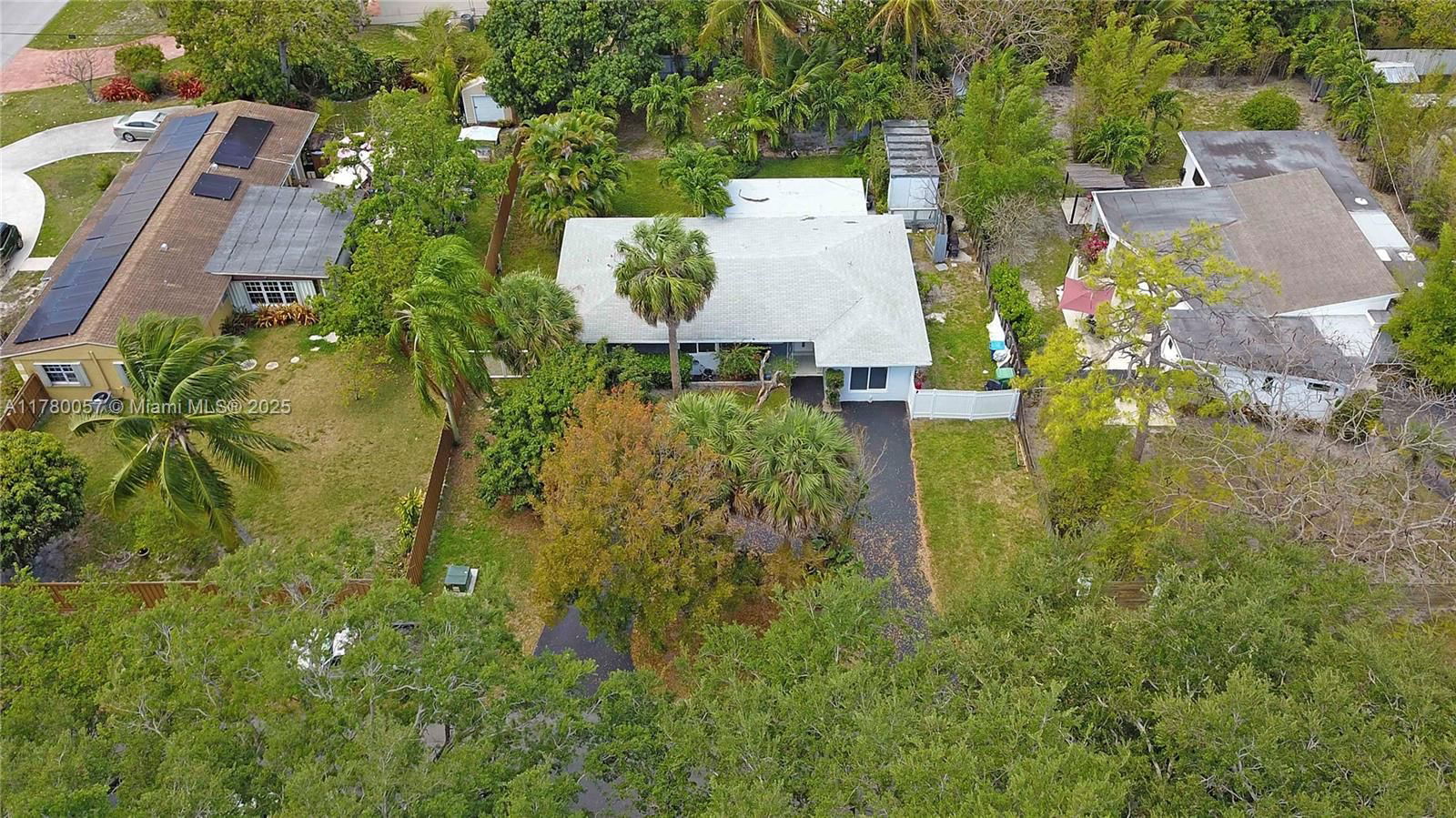 Real estate property located at 13130 1st Ave, Miami-dade, Biscayne Gardens Sec H Pa, Miami, FL