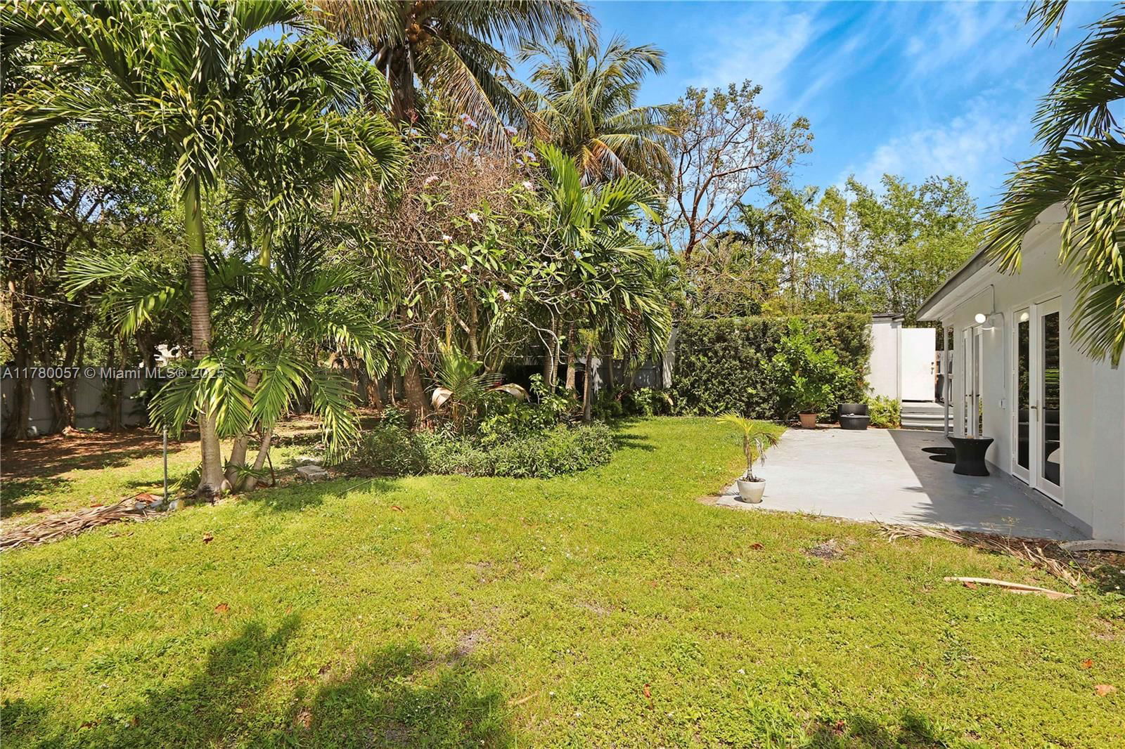 Real estate property located at 13130 1st Ave, Miami-dade, Biscayne Gardens Sec H Pa, Miami, FL