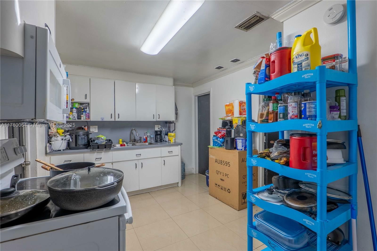Real estate property located at 3100 91st St, Miami-dade, The Tropics Amd Plat, Miami, FL