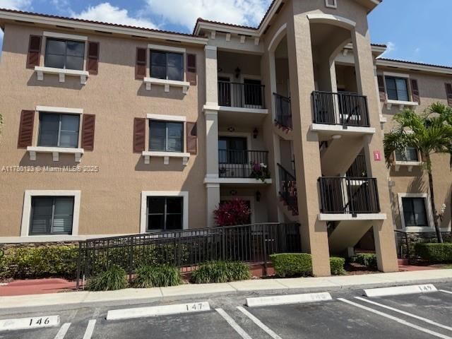 Real estate property located at 22561 88th Pl #102-7, Miami-dade, The Courts At Bayshore Ii, Cutler Bay, FL