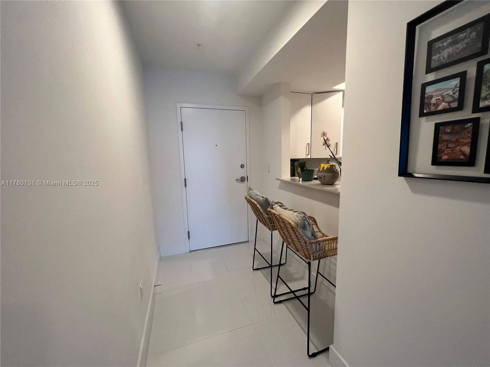 Real estate property located at 10950 82nd St #420, Miami-dade, Islands At Doral 1st Addi, Doral, FL