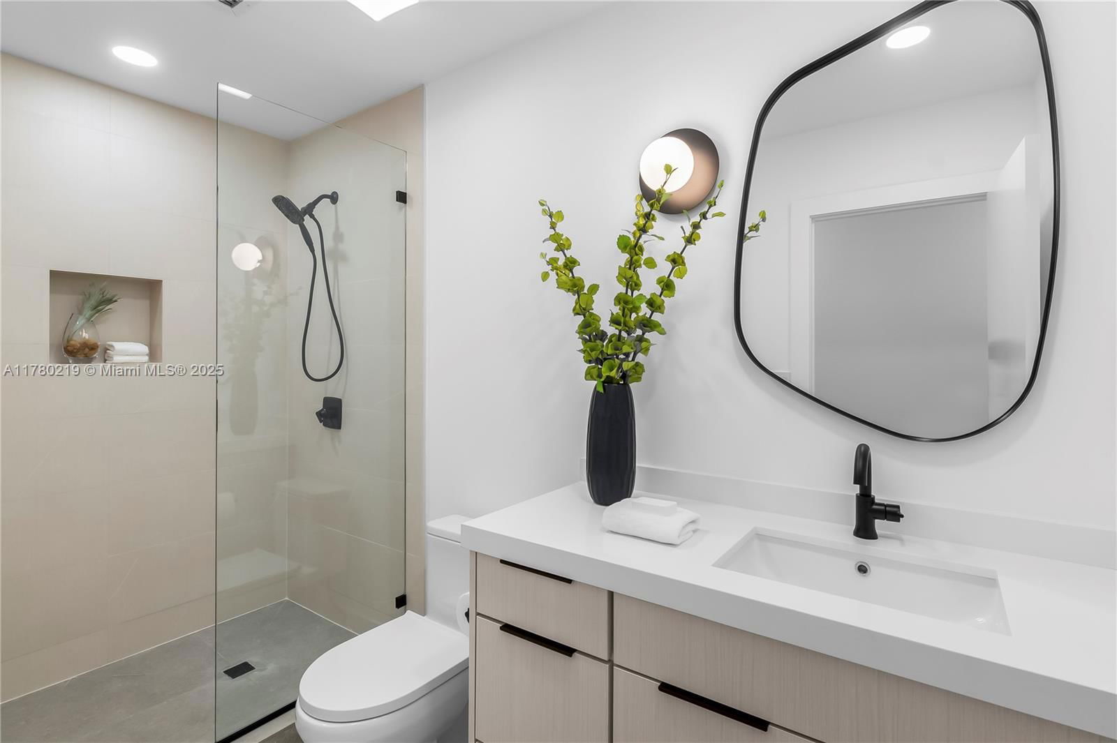 Real estate property located at 7551 109th Ter, Miami-dade, Kendalllane Estates Sec A, Pinecrest, FL