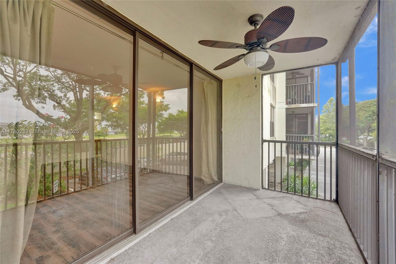 Real estate property located at 105 Lake Emerald Dr #211, Broward, Lake Emerald Condominium, Oakland Park, FL