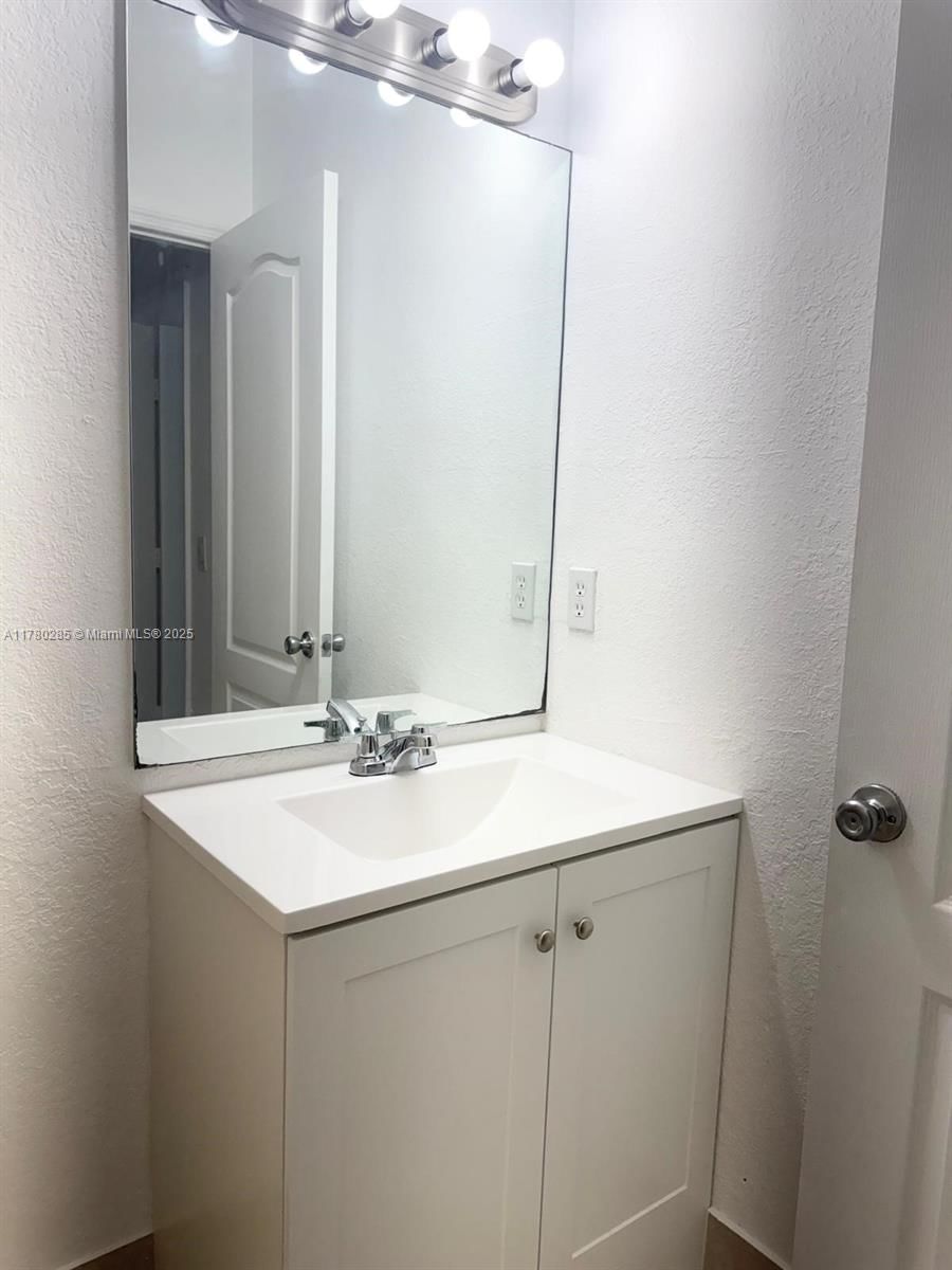 Real estate property located at 2524 16th Rd #201, Miami-dade, Shoma Condo At Keys Cove, Homestead, FL