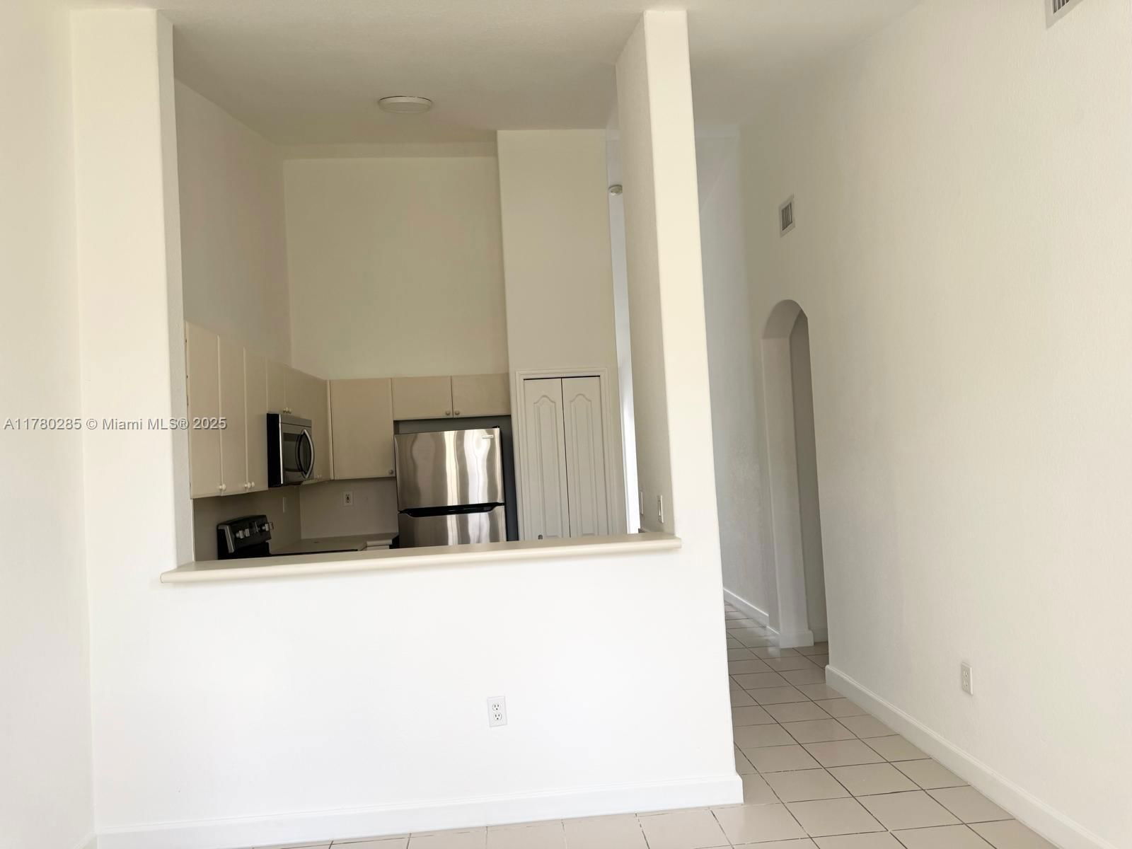 Real estate property located at 2524 16th Rd #201, Miami-dade, Shoma Condo At Keys Cove, Homestead, FL