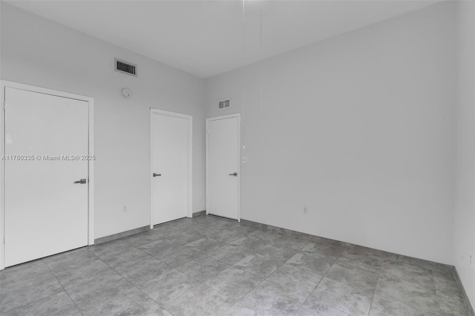 Real estate property located at 7400 20th Ave #418, Miami-dade, Royal Palms Condo, Hialeah, FL