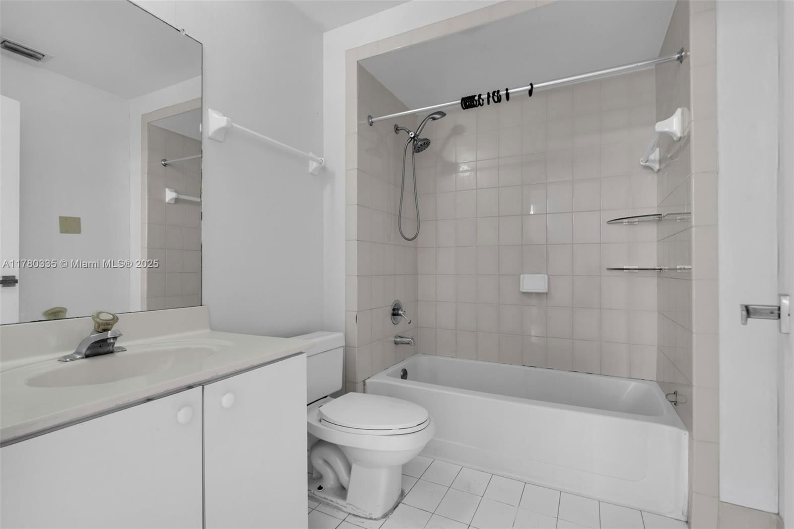 Real estate property located at 7400 20th Ave #418, Miami-dade, Royal Palms Condo, Hialeah, FL