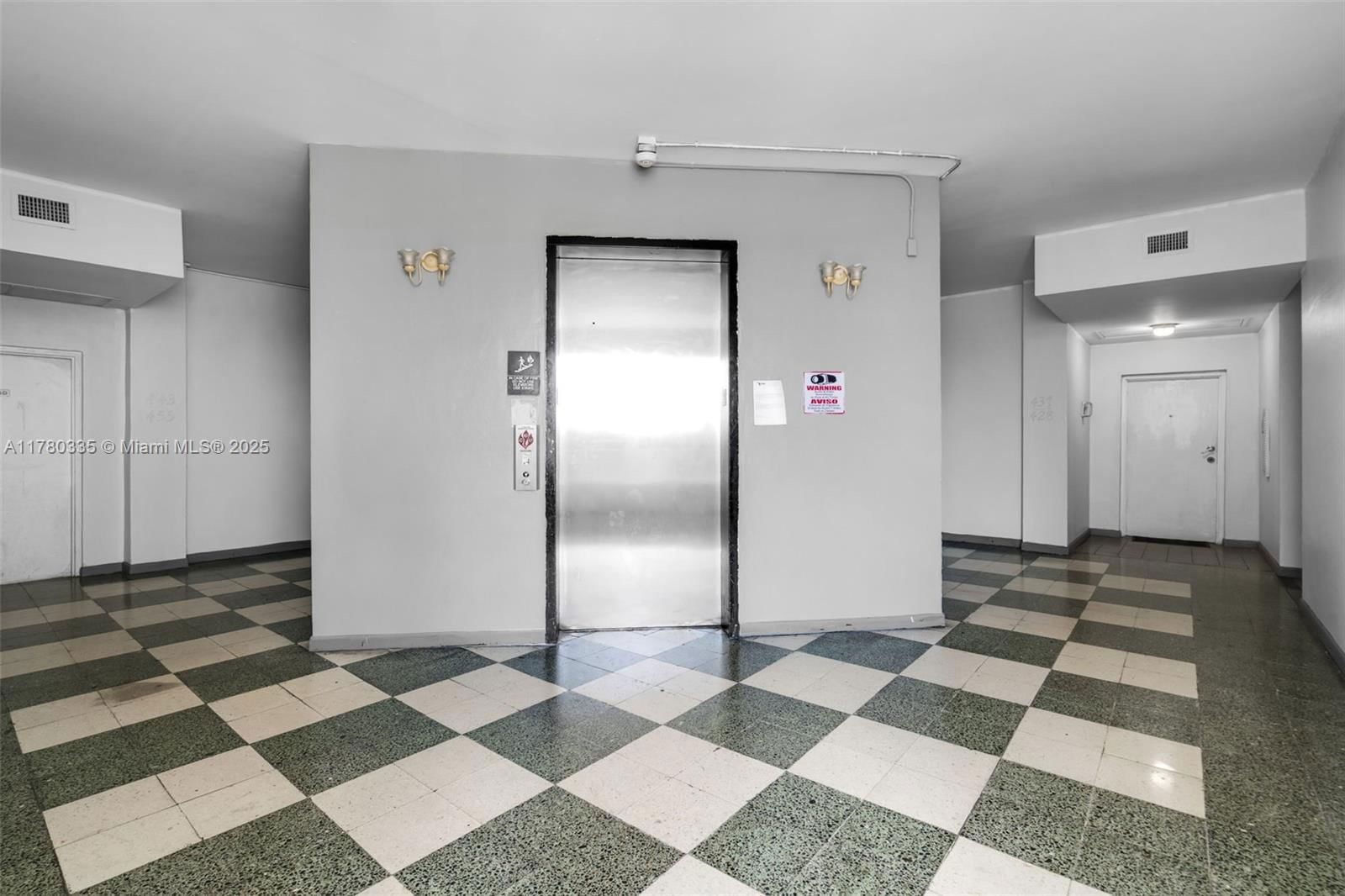 Real estate property located at 7400 20th Ave #418, Miami-dade, Royal Palms Condo, Hialeah, FL