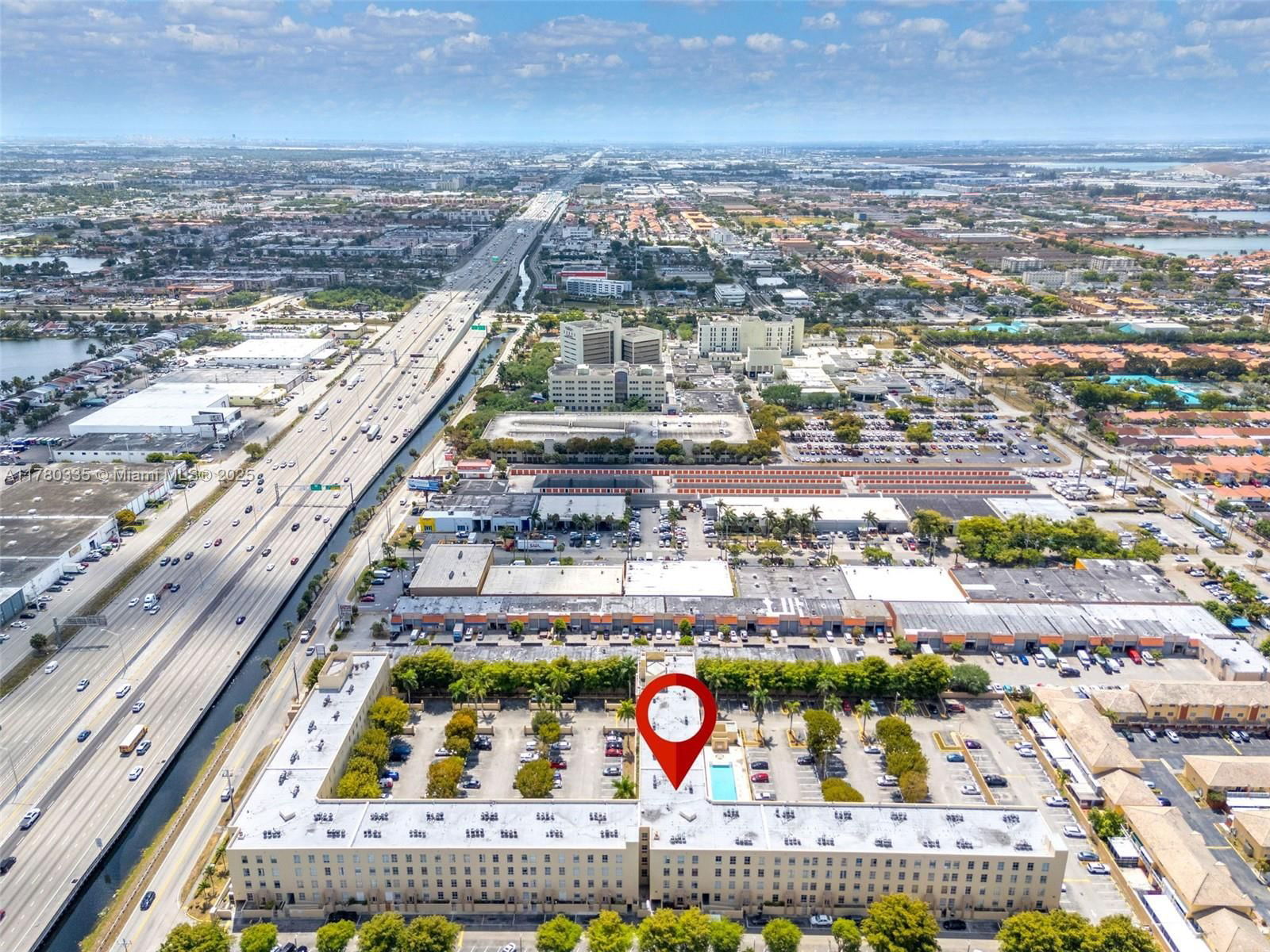 Real estate property located at 7400 20th Ave #418, Miami-dade, Royal Palms Condo, Hialeah, FL