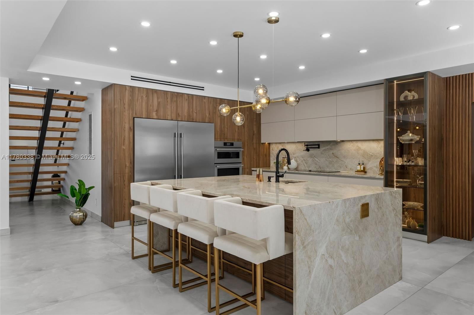 Real estate property located at 3000 Riverland Rd, Broward, Riverland Manors, Fort Lauderdale, FL