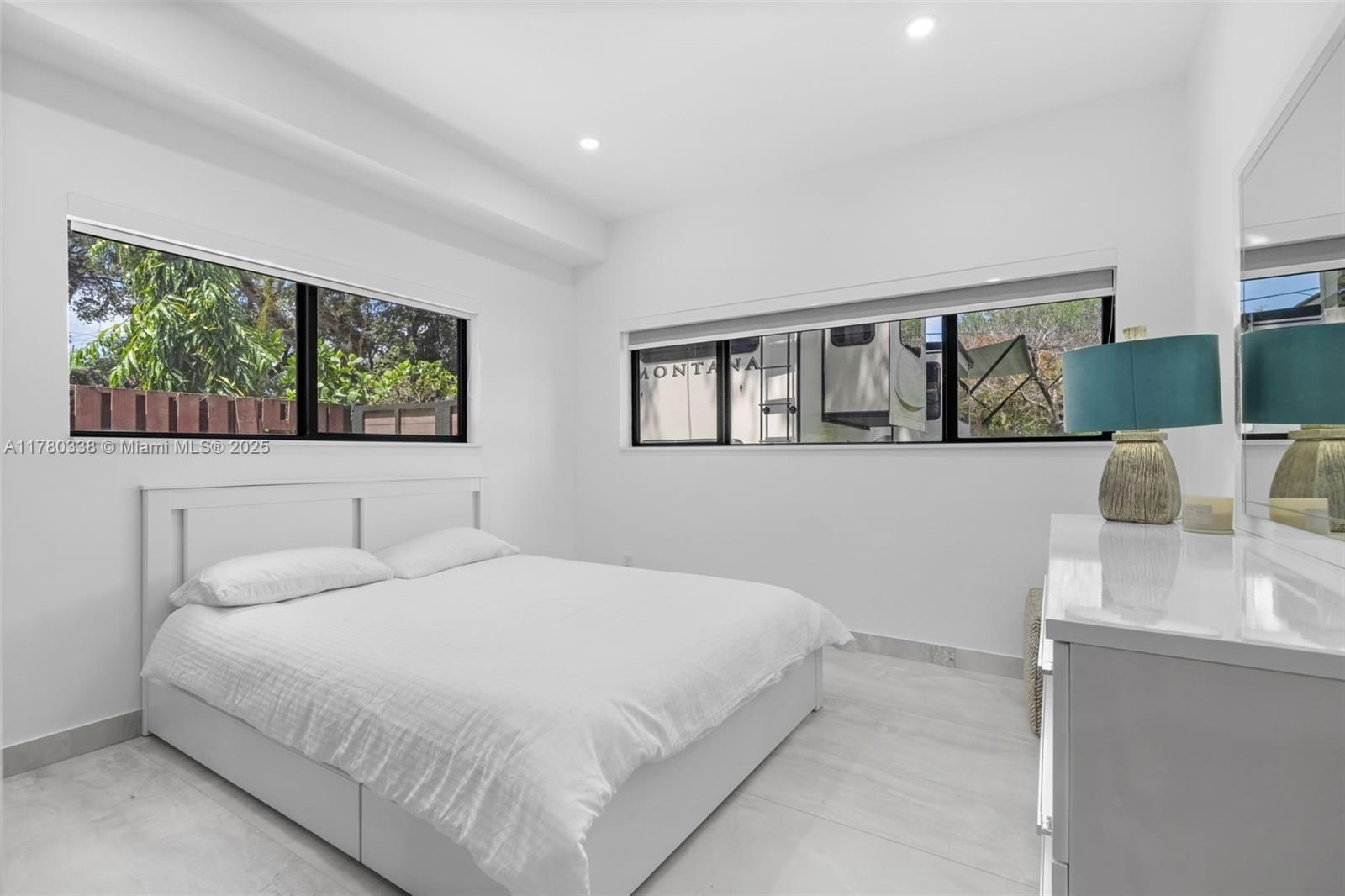 Real estate property located at 3000 Riverland Rd, Broward, Riverland Manors, Fort Lauderdale, FL