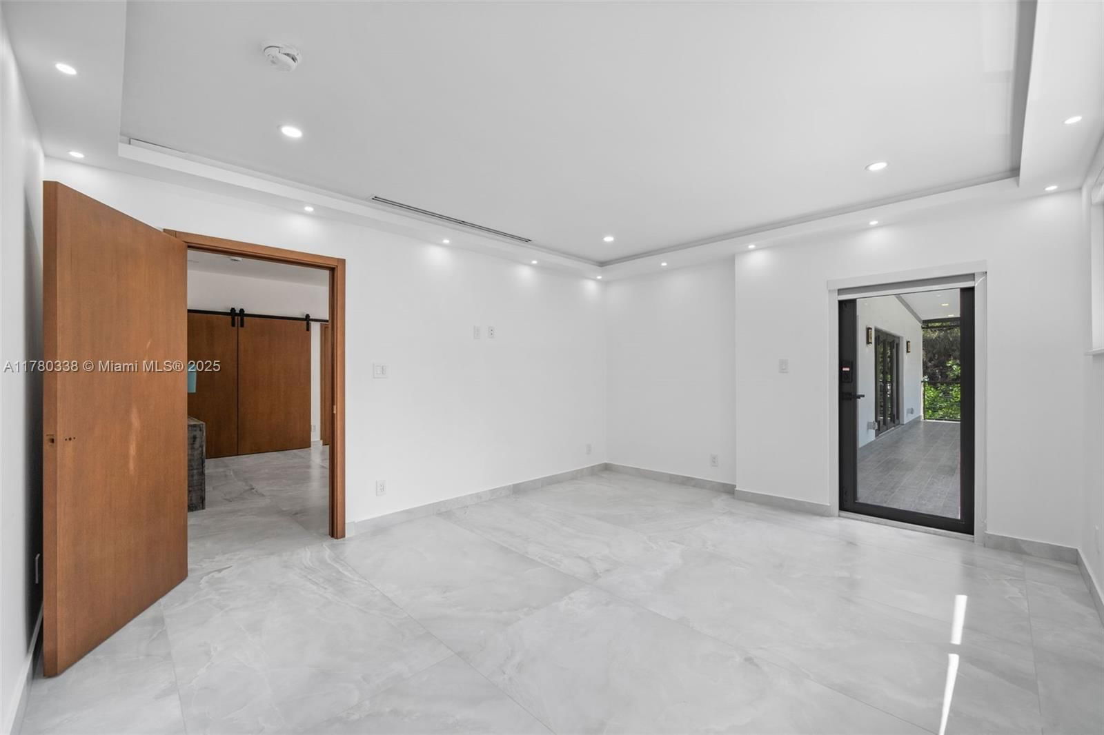 Real estate property located at 3000 Riverland Rd, Broward, Riverland Manors, Fort Lauderdale, FL