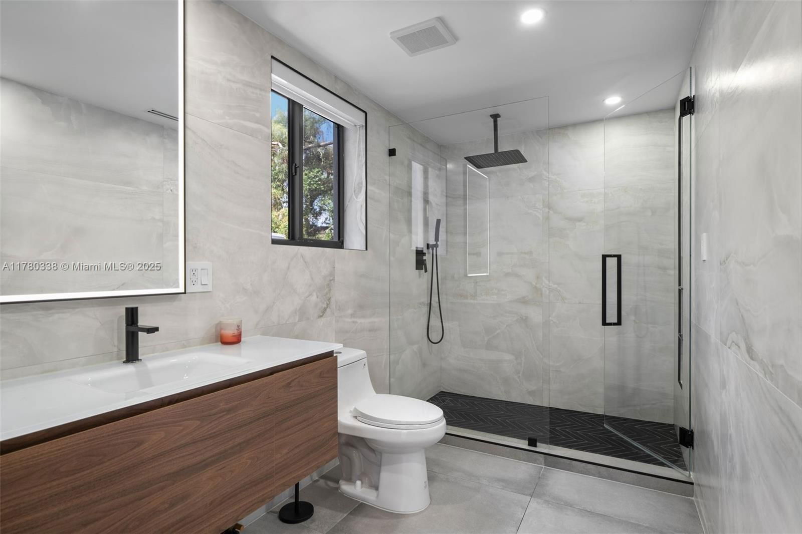Real estate property located at 3000 Riverland Rd, Broward, Riverland Manors, Fort Lauderdale, FL