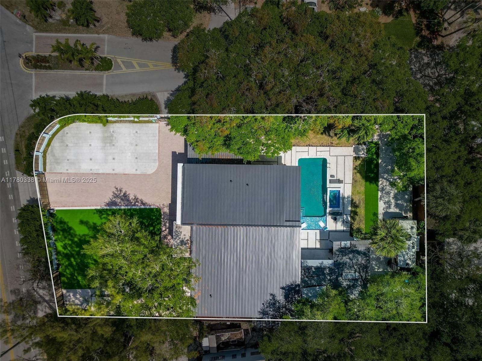 Real estate property located at 3000 Riverland Rd, Broward, Riverland Manors, Fort Lauderdale, FL
