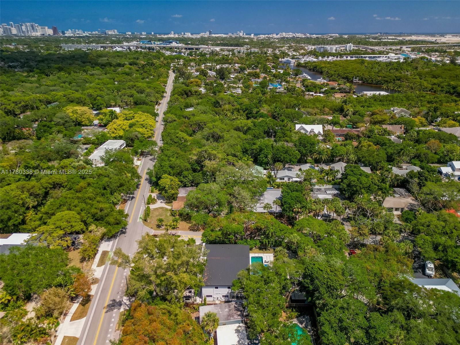 Real estate property located at 3000 Riverland Rd, Broward, Riverland Manors, Fort Lauderdale, FL