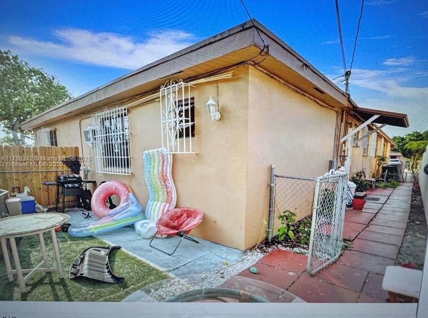 Real estate property located at 166 16th St, Miami-dade, Town Of Hialeah 1 Addn Am, Hialeah, FL