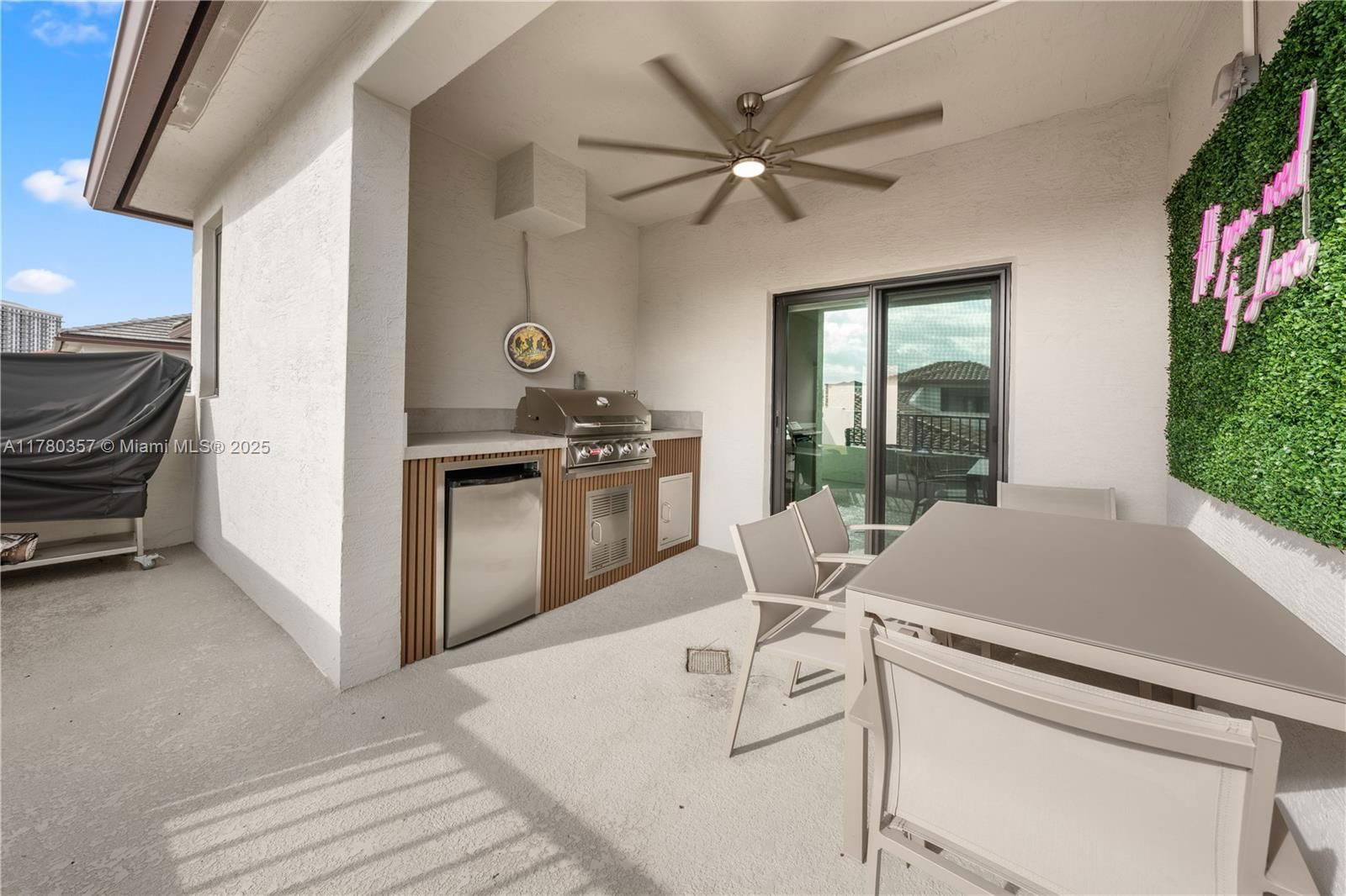 Real estate property located at 4641 83rd Pkwy #4641, Miami-dade, Downtown Doral South Phas, Doral, FL