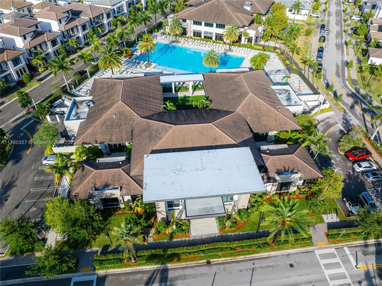 Real estate property located at 4641 83rd Pkwy #4641, Miami-dade, Downtown Doral South Phas, Doral, FL