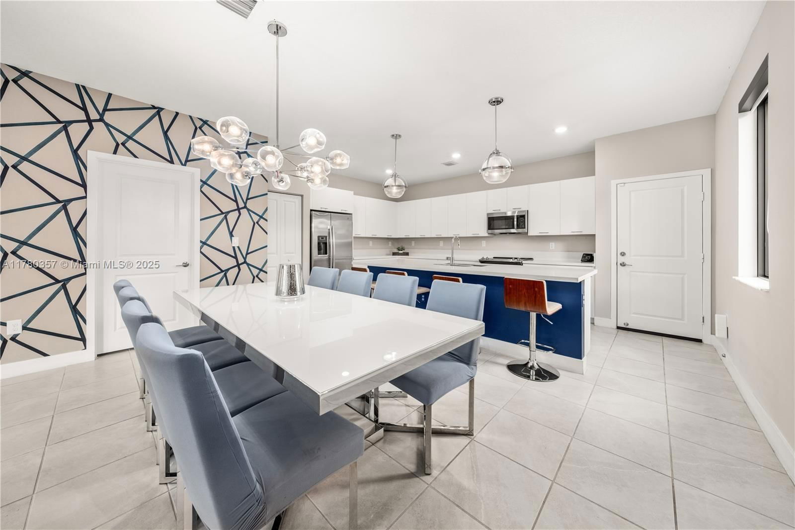 Real estate property located at 4641 83rd Pkwy #4641, Miami-dade, Downtown Doral South Phas, Doral, FL