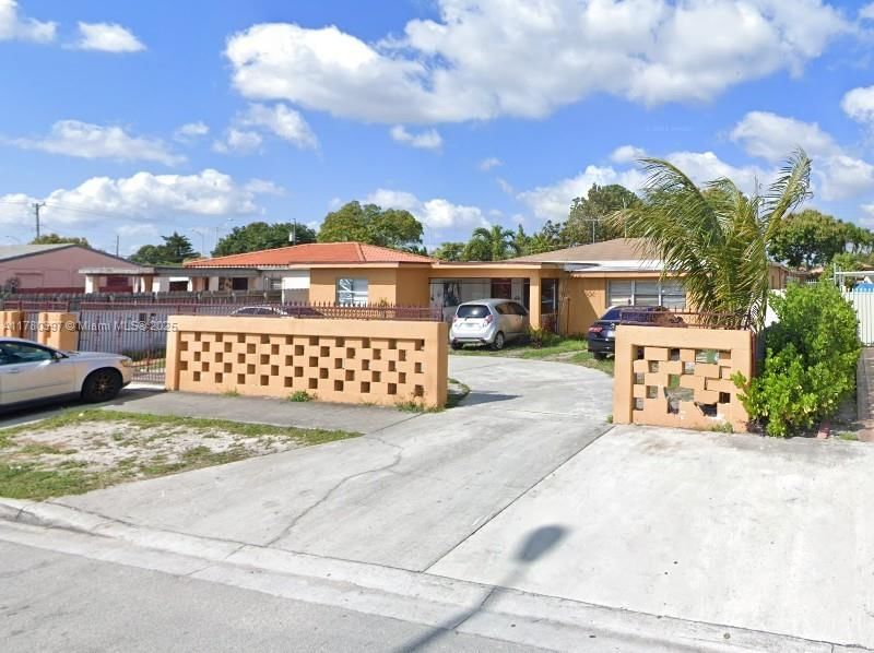 Real estate property located at 941 31st St, Miami-dade, Hia 13 Addn Amd Pl Rev, Hialeah, FL