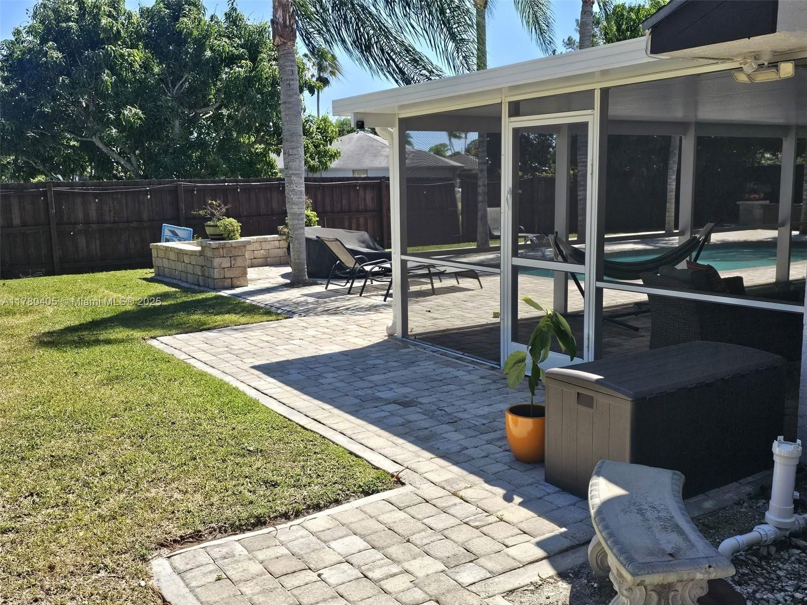 Real estate property located at 109 Gibraltar St, Palm Beach, La Mancha 2, Royal Palm Beach, FL