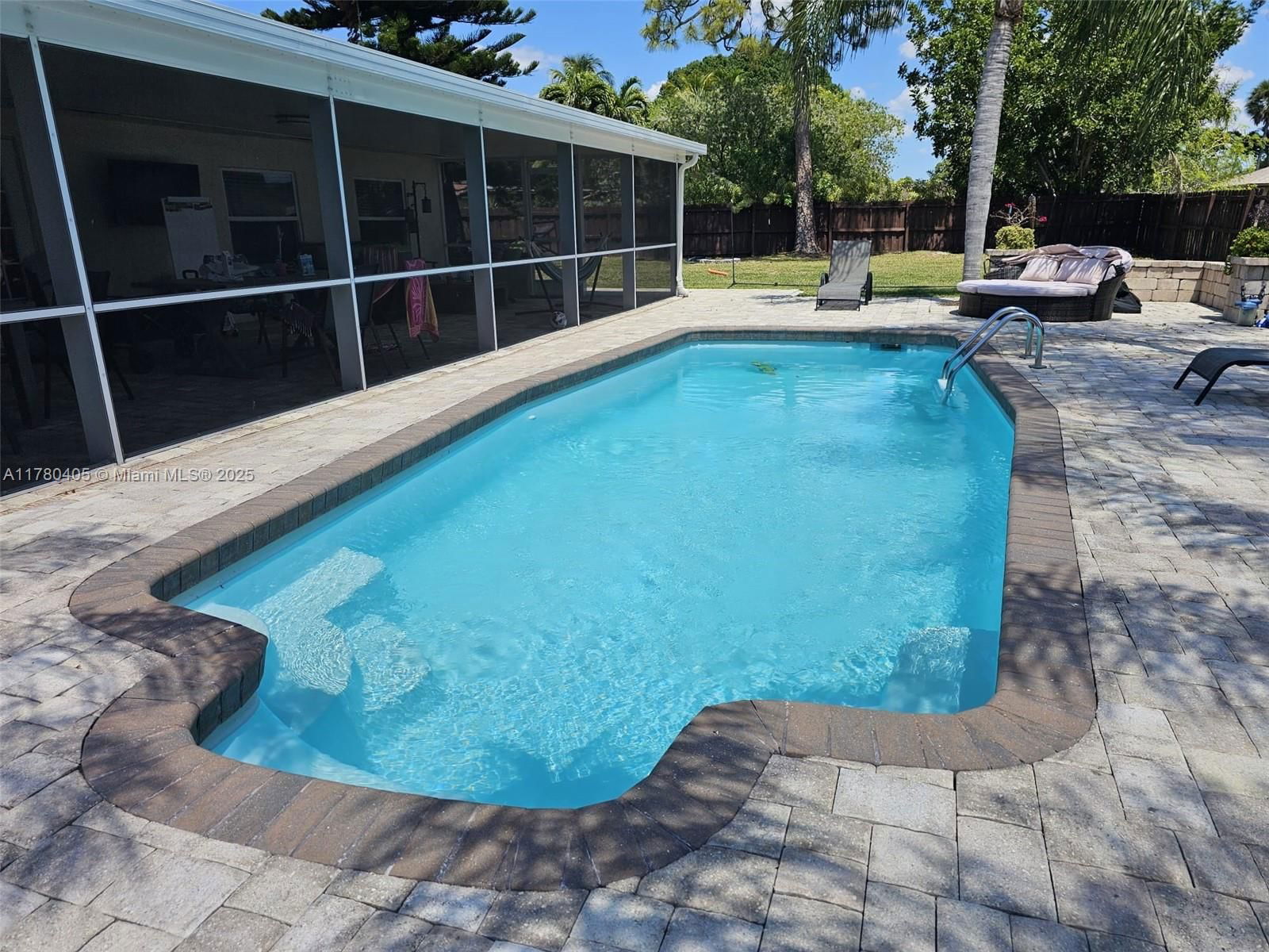 Real estate property located at 109 Gibraltar St, Palm Beach, La Mancha 2, Royal Palm Beach, FL